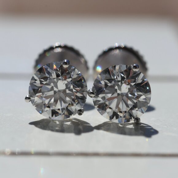 5.12 Carat Round Brilliant IGI Certified Lab Grown Diamond Stud Earrings - Picture 6 of 7